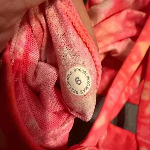 lululemon athletica Pink Tie-Dye Sports Bra - Picture 3 of 3